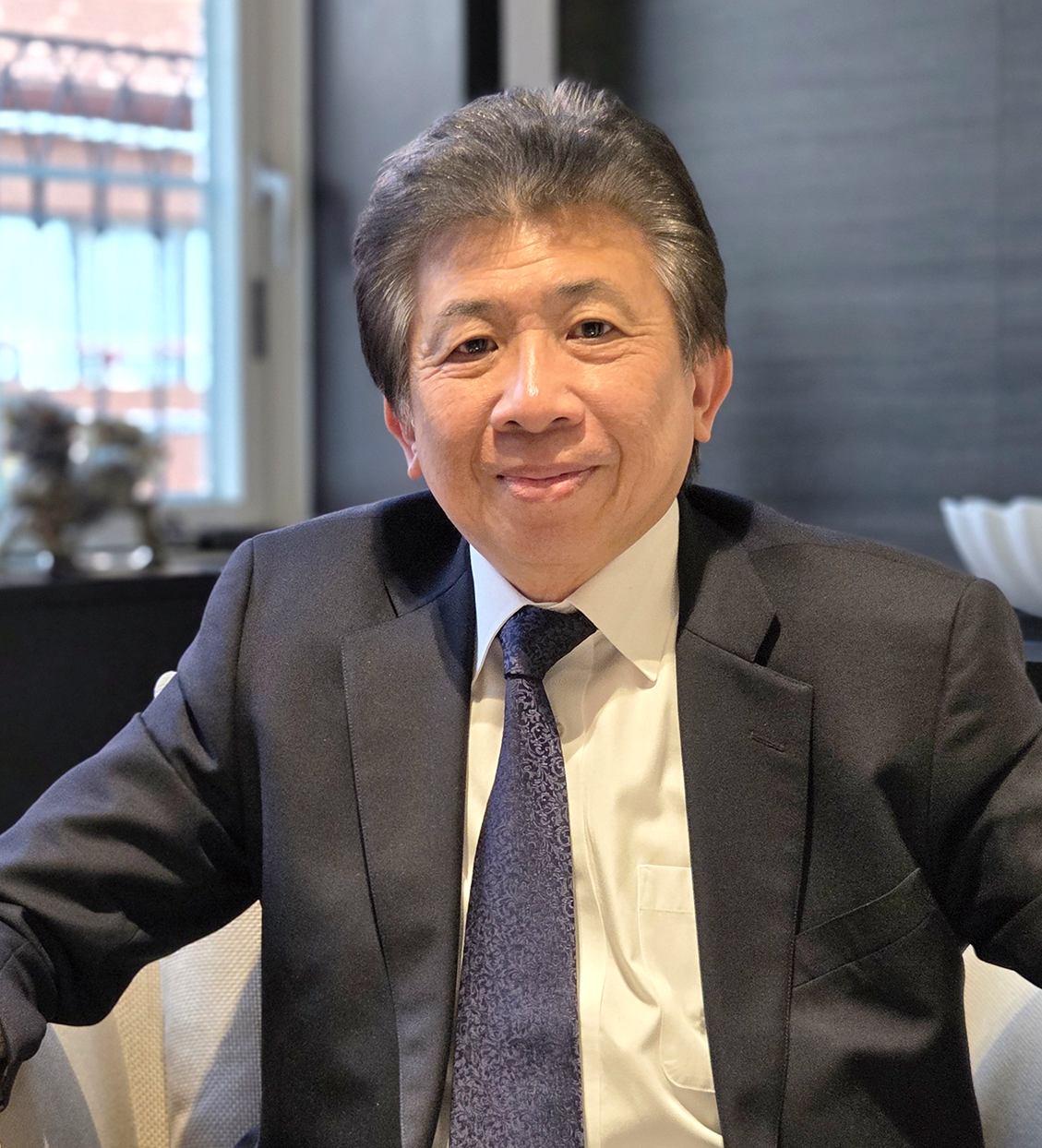 松木 隆央 先生